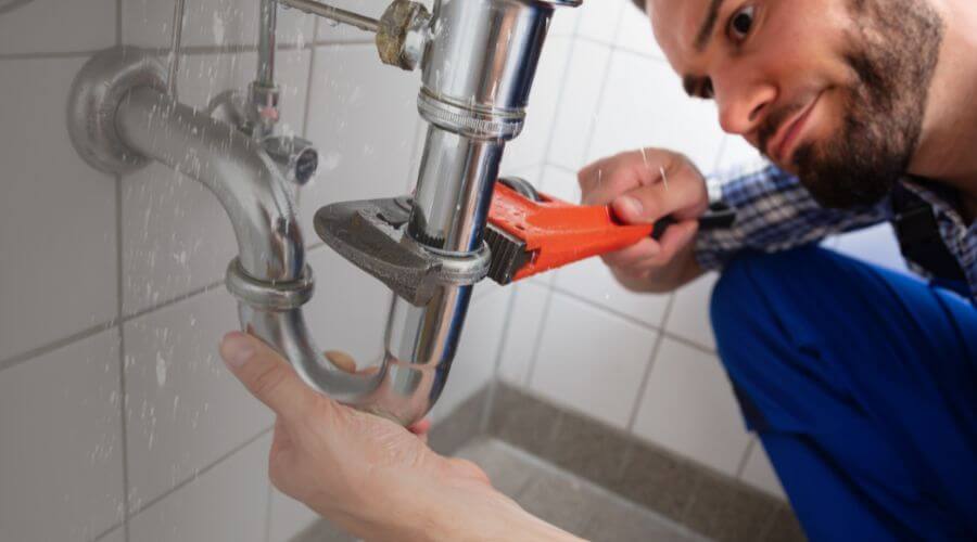 Professional sink repair in Waverly, KS